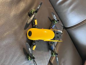 Drone diy Hobbyking Robocat 270 mm